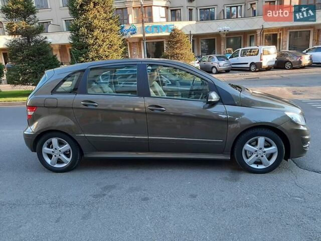 Коричневий Мерседес Б-клас, об'ємом двигуна 1.99 л та пробігом 355 тис. км за 6200 $, фото 2 на Automoto.ua