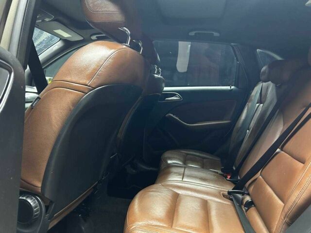 Коричневый Мерседес Б-класс, объемом двигателя 1.8 л и пробегом 190 тыс. км за 14500 $, фото 13 на Automoto.ua