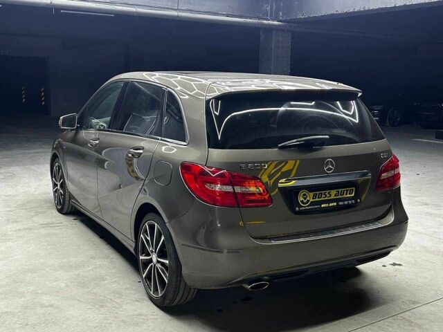 Коричневый Мерседес Б-класс, объемом двигателя 1.8 л и пробегом 190 тыс. км за 14500 $, фото 3 на Automoto.ua