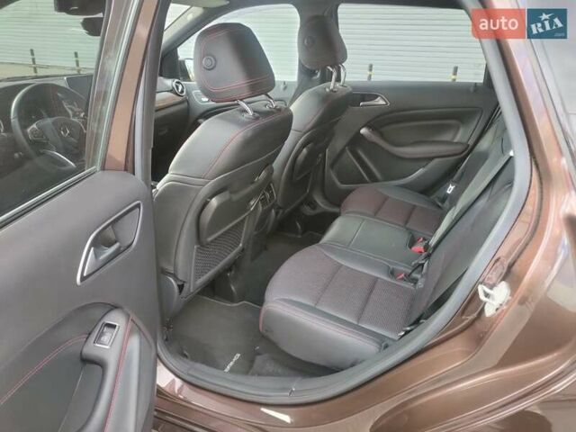 Коричневый Мерседес Б-класс, объемом двигателя 1.6 л и пробегом 42 тыс. км за 15500 $, фото 13 на Automoto.ua