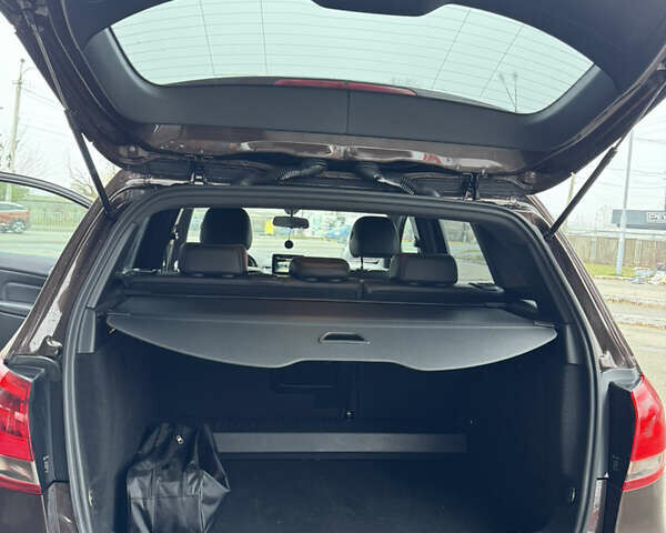 Коричневий Мерседес Б-клас, об'ємом двигуна 0 л та пробігом 125 тис. км за 9900 $, фото 22 на Automoto.ua