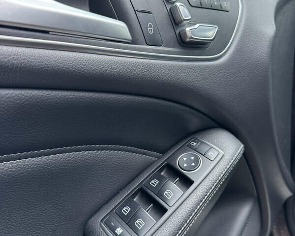 Коричневий Мерседес Б-клас, об'ємом двигуна 0 л та пробігом 125 тис. км за 9900 $, фото 16 на Automoto.ua