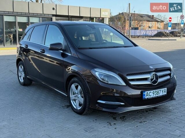 Коричневий Мерседес Б-клас, об'ємом двигуна 0 л та пробігом 100 тис. км за 11600 $, фото 27 на Automoto.ua