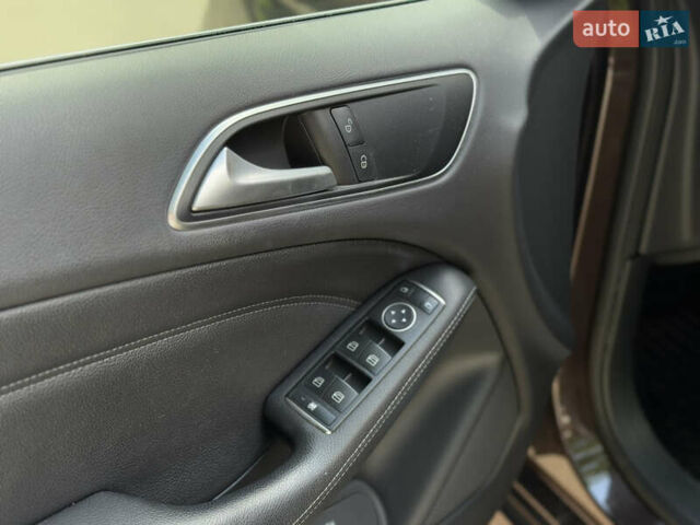 Коричневый Мерседес Б-класс, объемом двигателя 0 л и пробегом 115 тыс. км за 12100 $, фото 24 на Automoto.ua