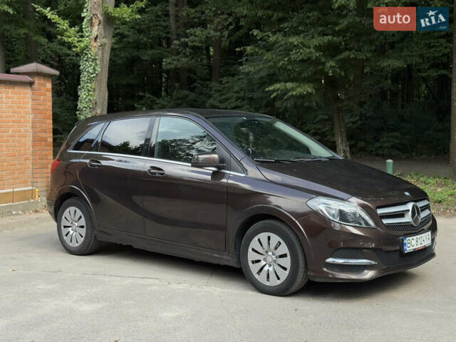 Коричневый Мерседес Б-класс, объемом двигателя 0 л и пробегом 115 тыс. км за 12100 $, фото 16 на Automoto.ua