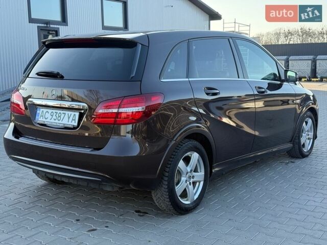 Коричневий Мерседес Б-клас, об'ємом двигуна 0 л та пробігом 100 тис. км за 11600 $, фото 22 на Automoto.ua