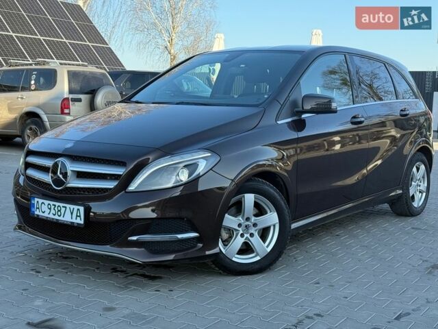 Коричневий Мерседес Б-клас, об'ємом двигуна 0 л та пробігом 100 тис. км за 11600 $, фото 12 на Automoto.ua