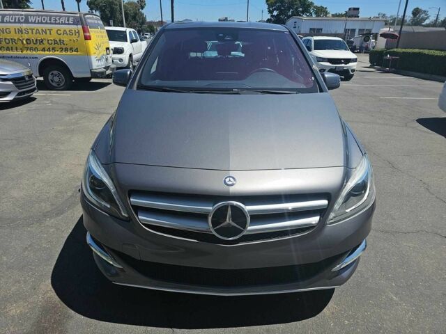 Коричневый Мерседес Б-класс, объемом двигателя 0 л и пробегом 53 тыс. км за 4500 $, фото 1 на Automoto.ua