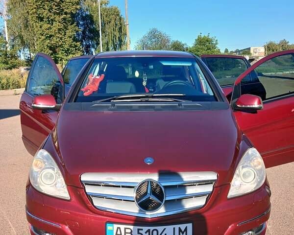 Червоний Мерседес Б-клас, об'ємом двигуна 1.7 л та пробігом 111 тис. км за 6800 $, фото 8 на Automoto.ua