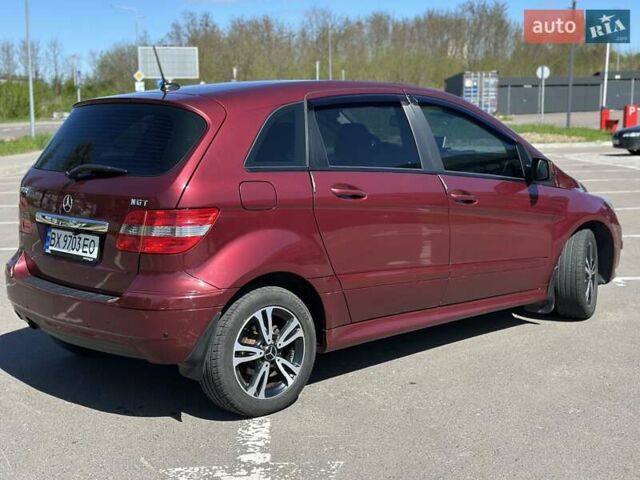 Червоний Мерседес Б-клас, об'ємом двигуна 2 л та пробігом 186 тис. км за 7400 $, фото 7 на Automoto.ua