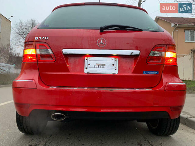 Красный Мерседес Б-класс, объемом двигателя 1.7 л и пробегом 79 тыс. км за 8000 $, фото 10 на Automoto.ua