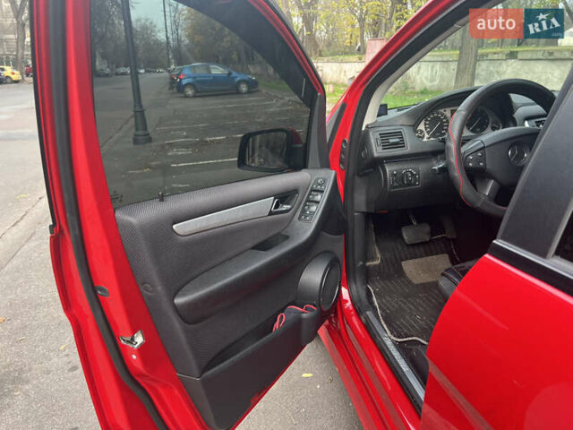 Червоний Мерседес Б-клас, об'ємом двигуна 1.8 л та пробігом 82 тис. км за 9500 $, фото 19 на Automoto.ua