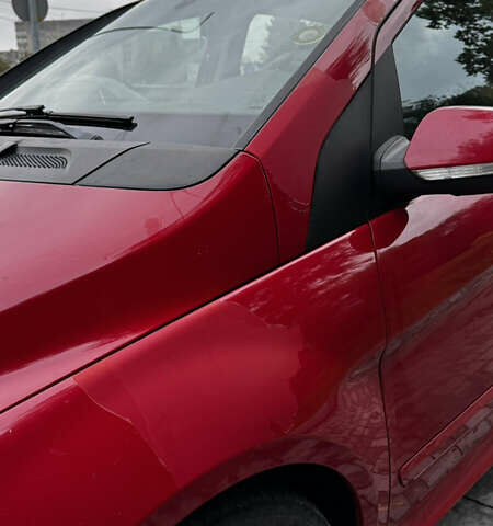 Красный Мерседес Б-класс, объемом двигателя 1.7 л и пробегом 89 тыс. км за 8000 $, фото 29 на Automoto.ua