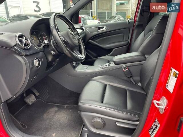 Червоний Мерседес Б-клас, об'ємом двигуна 1.99 л та пробігом 98 тис. км за 14500 $, фото 19 на Automoto.ua