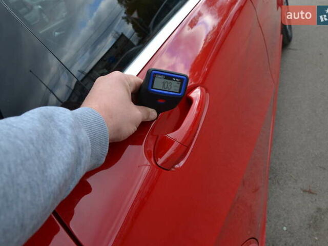 Красный Мерседес Б-класс, объемом двигателя 0 л и пробегом 122 тыс. км за 9999 $, фото 38 на Automoto.ua