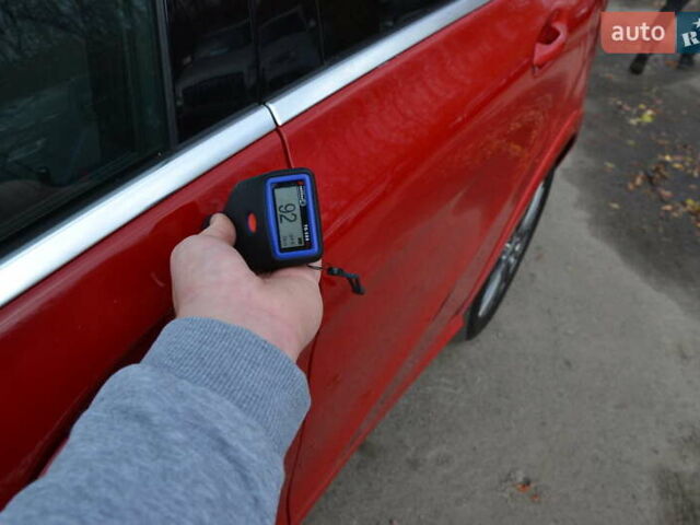 Красный Мерседес Б-класс, объемом двигателя 0 л и пробегом 122 тыс. км за 9999 $, фото 33 на Automoto.ua