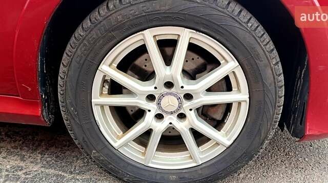 Червоний Мерседес Б-клас, об'ємом двигуна 0 л та пробігом 98 тис. км за 12000 $, фото 13 на Automoto.ua