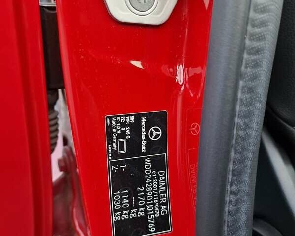 Красный Мерседес Б-класс, объемом двигателя 0 л и пробегом 95 тыс. км за 10800 $, фото 22 на Automoto.ua