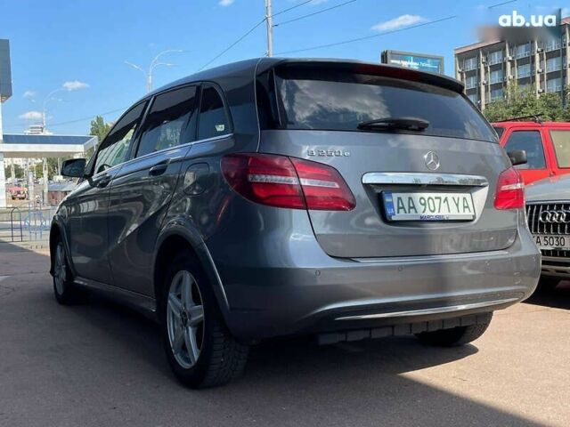 Мерседес Б-клас, об'ємом двигуна 0 л та пробігом 92 тис. км за 12999 $, фото 4 на Automoto.ua