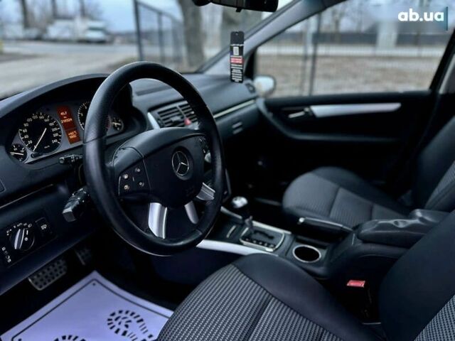 Мерседес Б-класс, объемом двигателя 2 л и пробегом 219 тыс. км за 6500 $, фото 28 на Automoto.ua