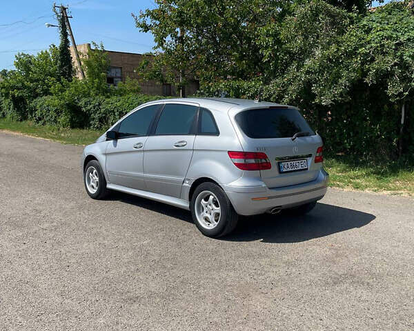 Мерседес Б-класс, объемом двигателя 1.7 л и пробегом 240 тыс. км за 6550 $, фото 1 на Automoto.ua