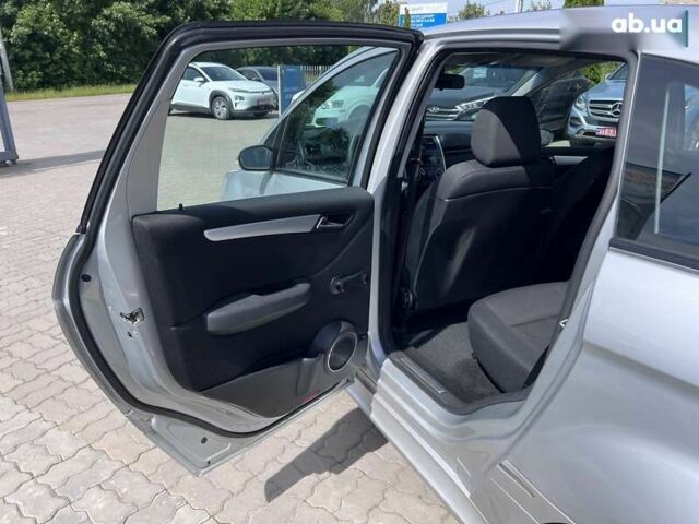 Мерседес Б-класс, объемом двигателя 1.7 л и пробегом 218 тыс. км за 6990 $, фото 28 на Automoto.ua