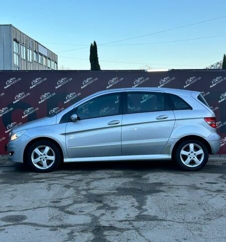 Мерседес Б-клас, об'ємом двигуна 2 л та пробігом 256 тис. км за 8400 $, фото 4 на Automoto.ua