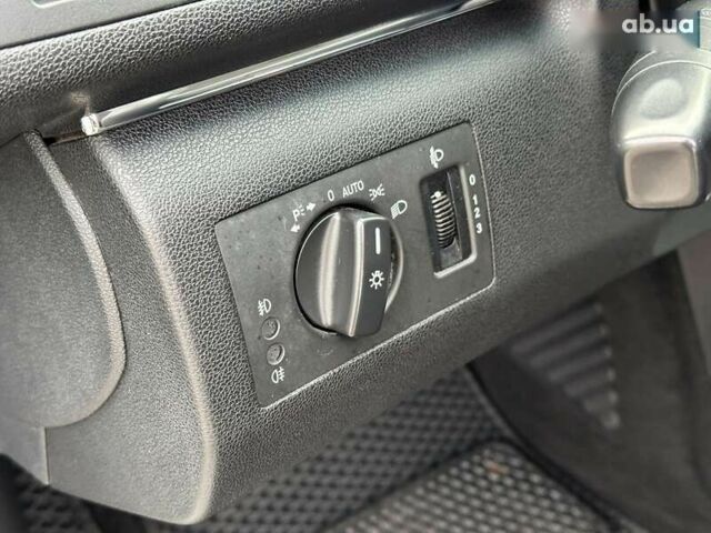 Мерседес Б-класс, объемом двигателя 2 л и пробегом 270 тыс. км за 5990 $, фото 13 на Automoto.ua