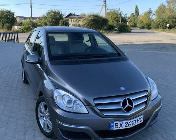 Мерседес Б-клас, об'ємом двигуна 2 л та пробігом 227 тис. км за 8500 $, фото 1 на Automoto.ua