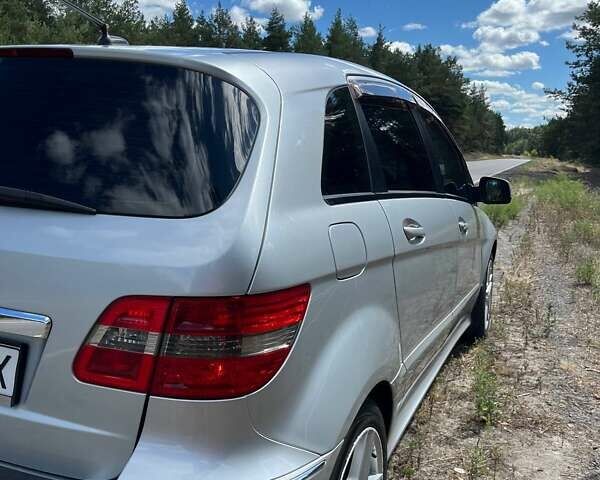 Мерседес Б-класс, объемом двигателя 1.7 л и пробегом 108 тыс. км за 6000 $, фото 3 на Automoto.ua
