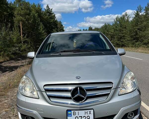 Мерседес Б-класс, объемом двигателя 1.7 л и пробегом 108 тыс. км за 6000 $, фото 2 на Automoto.ua