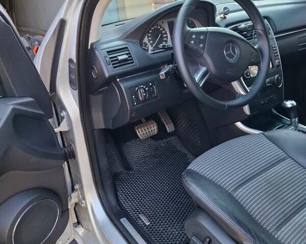 Мерседес Б-класс, объемом двигателя 1.99 л и пробегом 350 тыс. км за 8300 $, фото 13 на Automoto.ua