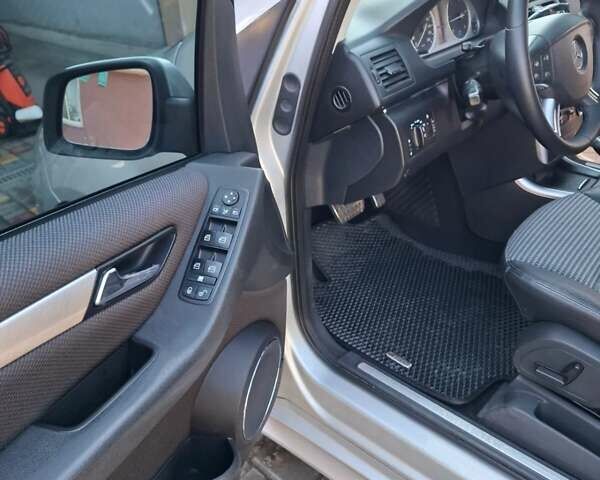 Мерседес Б-класс, объемом двигателя 1.99 л и пробегом 350 тыс. км за 8300 $, фото 9 на Automoto.ua