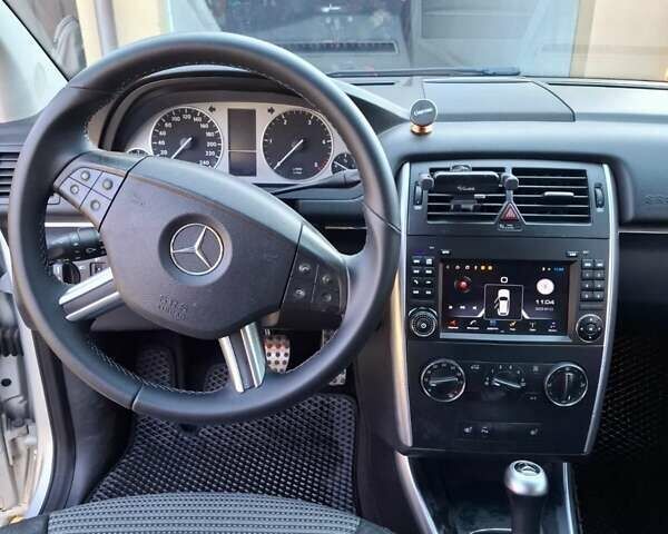 Мерседес Б-класс, объемом двигателя 1.99 л и пробегом 350 тыс. км за 8300 $, фото 12 на Automoto.ua