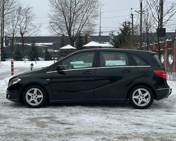 Мерседес Б-класс, объемом двигателя 1.8 л и пробегом 178 тыс. км за 12600 $, фото 4 на Automoto.ua