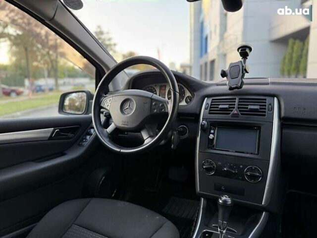 Мерседес Б-клас, об'ємом двигуна 1.7 л та пробігом 71 тис. км за 7800 $, фото 9 на Automoto.ua