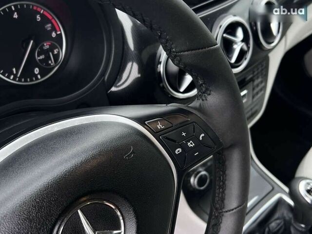 Мерседес Б-клас, об'ємом двигуна 1.5 л та пробігом 235 тис. км за 10490 $, фото 16 на Automoto.ua