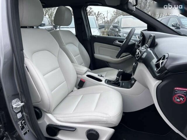 Мерседес Б-клас, об'ємом двигуна 1.5 л та пробігом 235 тис. км за 10490 $, фото 26 на Automoto.ua