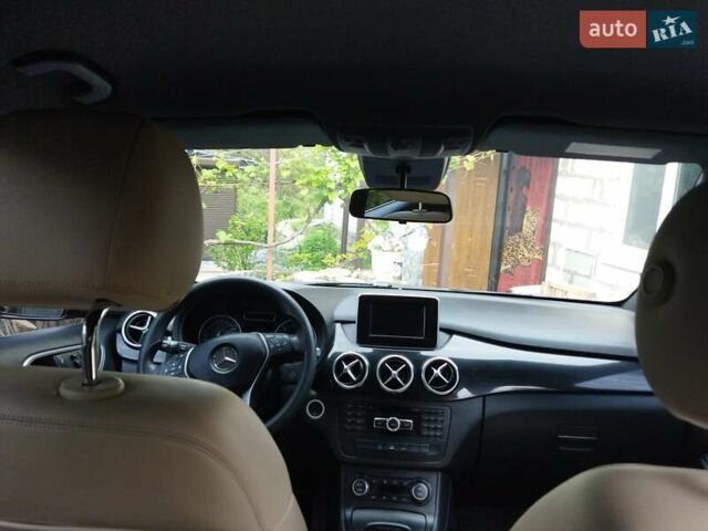 Мерседес Б-клас, об'ємом двигуна 1.6 л та пробігом 129 тис. км за 13127 $, фото 26 на Automoto.ua