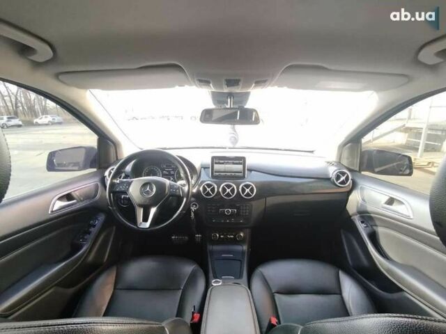 Мерседес Б-класс, объемом двигателя 1.5 л и пробегом 330 тыс. км за 10290 $, фото 24 на Automoto.ua