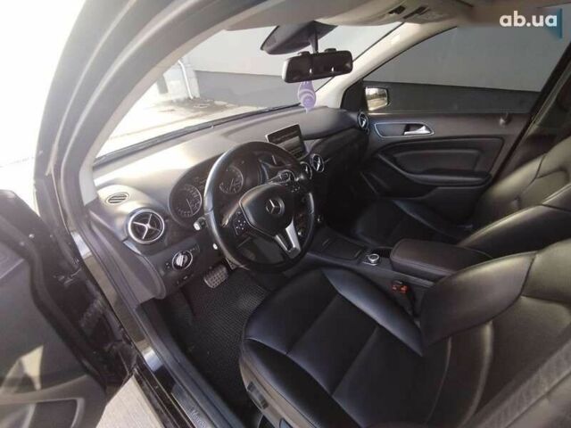 Мерседес Б-класс, объемом двигателя 1.5 л и пробегом 330 тыс. км за 10290 $, фото 14 на Automoto.ua