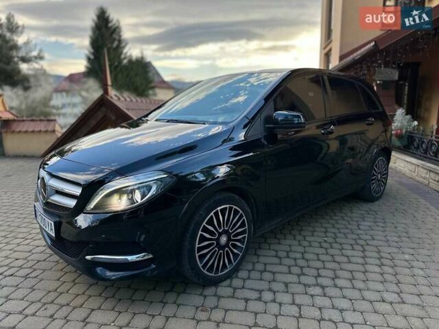 Мерседес Б-класс, объемом двигателя 0 л и пробегом 80 тыс. км за 11500 $, фото 4 на Automoto.ua