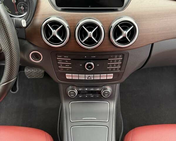 Мерседес Б-класс, объемом двигателя 0 л и пробегом 16 тыс. км за 11499 $, фото 17 на Automoto.ua