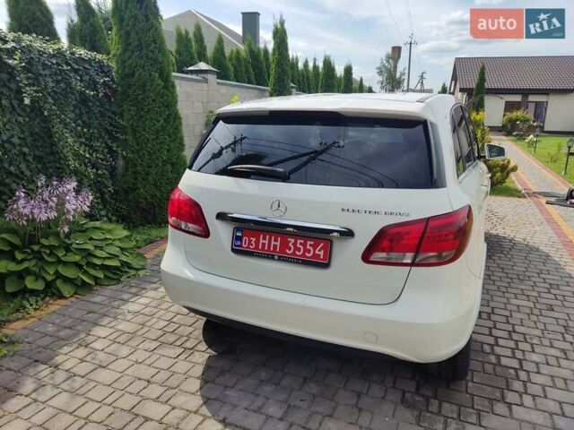 Мерседес Б-класс, объемом двигателя 0 л и пробегом 90 тыс. км за 9999 $, фото 3 на Automoto.ua