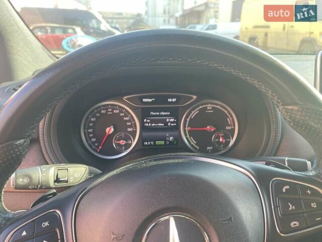 Мерседес Б-класс, объемом двигателя 0 л и пробегом 107 тыс. км за 10200 $, фото 6 на Automoto.ua