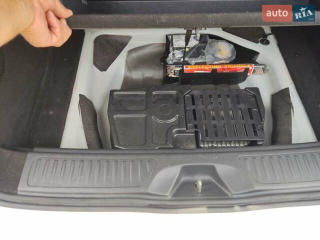 Мерседес Б-класс, объемом двигателя 0 л и пробегом 90 тыс. км за 9999 $, фото 17 на Automoto.ua