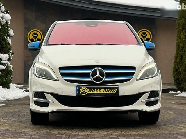 Мерседес Б-класс, объемом двигателя 0 л и пробегом 146 тыс. км за 11700 $, фото 1 на Automoto.ua