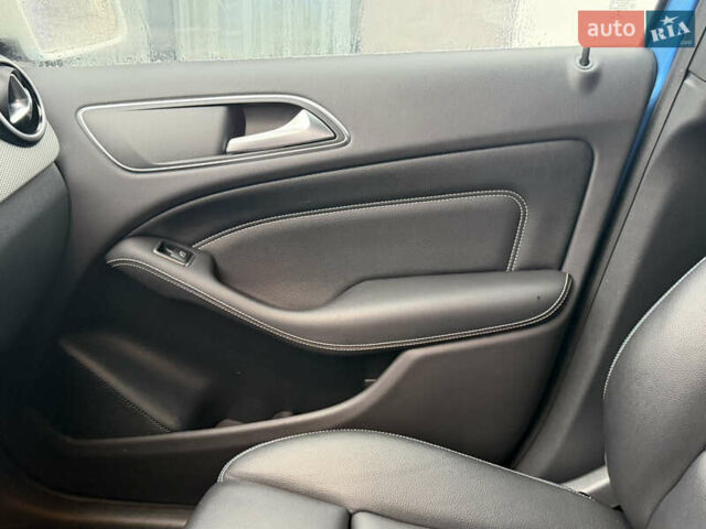Мерседес Б-класс, объемом двигателя 0 л и пробегом 109 тыс. км за 10100 $, фото 20 на Automoto.ua
