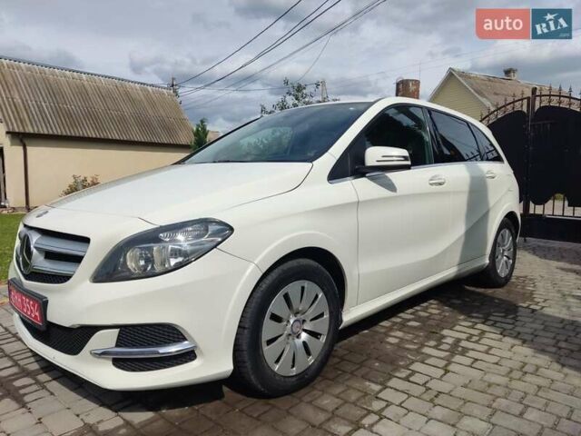 Мерседес Б-класс, объемом двигателя 0 л и пробегом 90 тыс. км за 9999 $, фото 1 на Automoto.ua