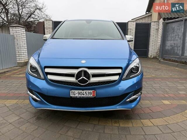 Мерседес Б-класс, объемом двигателя 0 л и пробегом 16 тыс. км за 11499 $, фото 6 на Automoto.ua